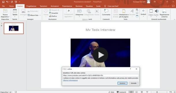 How to insert a link in PowerPoint