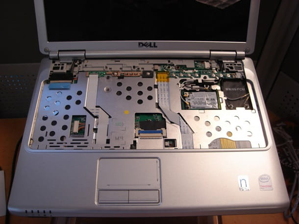 How to take apart a laptop