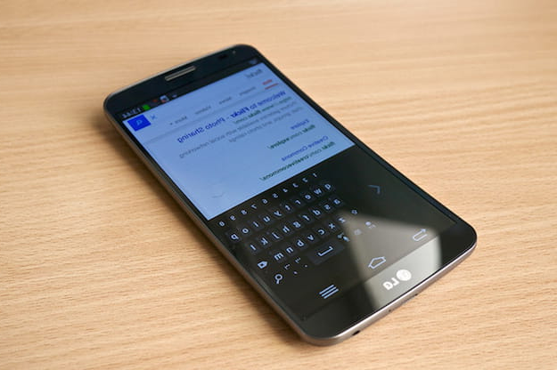 How to get an iPhone keyboard on Android