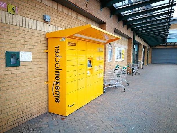 How to enter Amazon Locker address