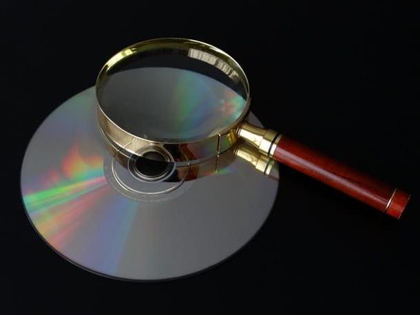 Cómo abrir un CD en una PC