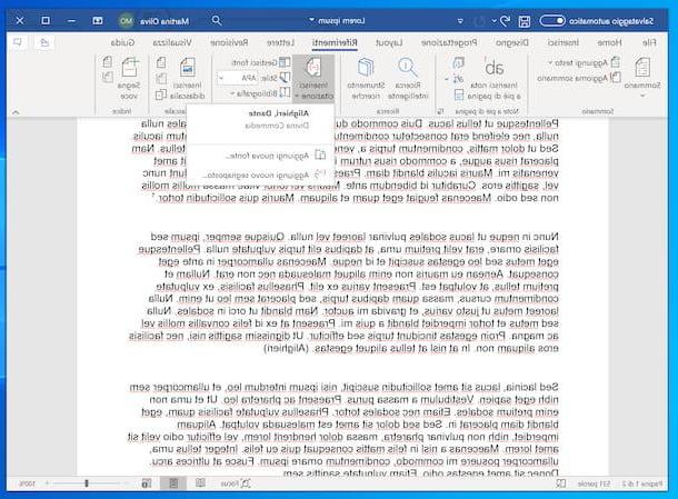 How to insert notes in Word